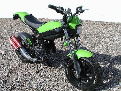 Suzuki *Solgt* street magic  billede 8