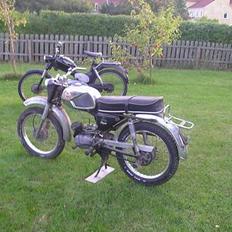 Veteraner taarnby trigger. solgt.