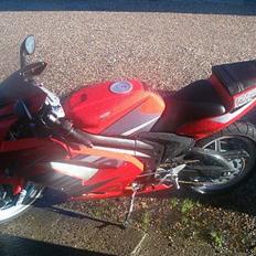 Rieju rs2 matrix "solgt"