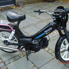 Tomos Quadro