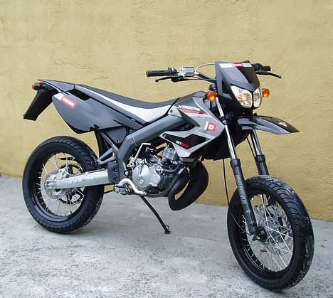 Derbi Senda Xtreme SM. Solgt:( - mega godt billede.. ik? billede 5