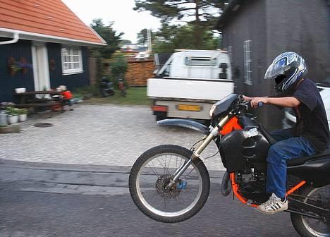 Suzuki rmx (SOLGT) billede 1