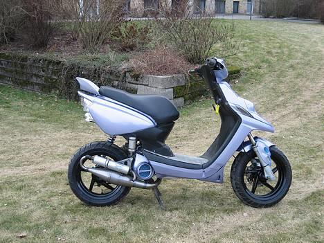 Yamaha Bws NG - SOLGT - NYT! effekten blev ikke fanget :( . se billeder længere nede billede 6
