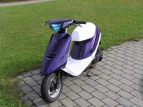 Yamaha JOG - Ja her er den så :D billede 2