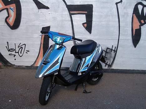 Yamaha jog - Som den står ny.. færdig billede 6