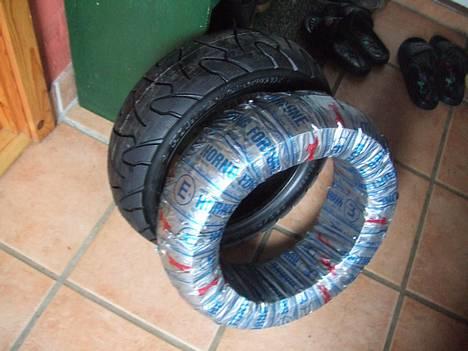 Yamaha BWS //Tribal Special - Nyt gummi til sutterne :P billede 6