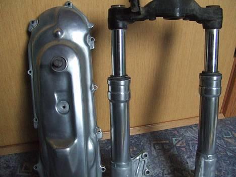 Yamaha BWS //Tribal Special - blankpoleret forgaffel + variodæksel! billede 9