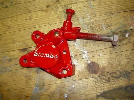 Yamaha Bws Ng Solgt! - Så blev "Brembo" lige malet med hvidt! Nice hvá? billede 9