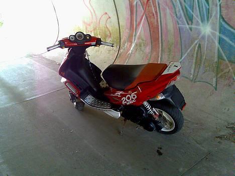 Peugeot Speedfight 2 wrc DØD billede 2