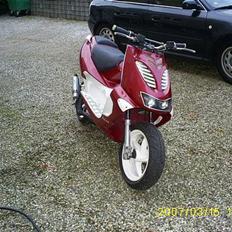 Aprilia SR 50 LC Solgt