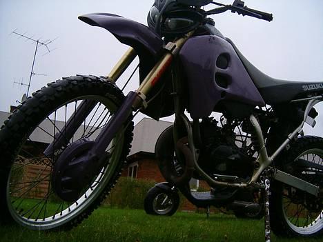 Suzuki Rmx / SOOOLGT  - Nede fra ligefrem ;) billede 3