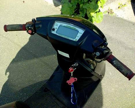 Yamaha Jog solgt. billede 5