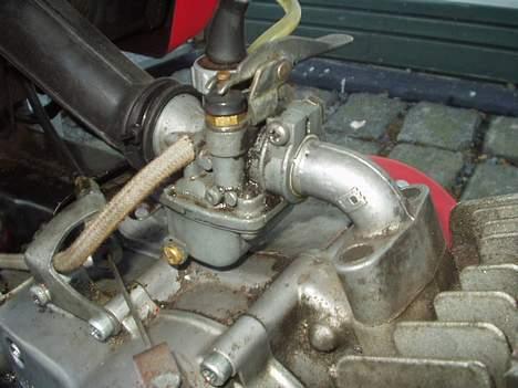 Suzuki DM50 skrottet - karburatoren billede 9