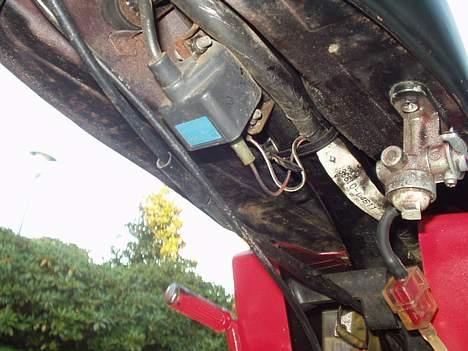 Suzuki DM50 skrottet - under tanken billede 13