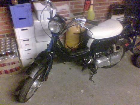 Suzuki fz 50 solgt billede 2