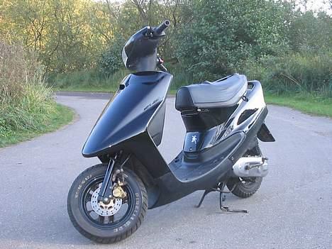 Yamaha Axis - Da jeg fik den tilbage ;) ser fandme godt hvis jeg selv skal sige det billede 7