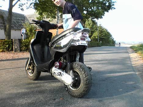 Yamaha BWS byttet til suzuk RMX - nice røv billede 2