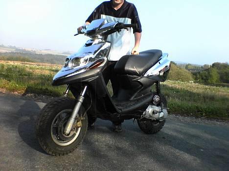 Yamaha BWS byttet til suzuk RMX - wow den skinder  billede 4