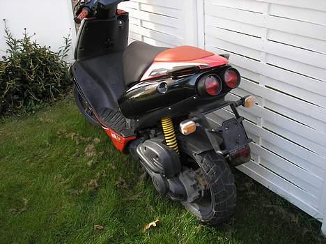 Aprilia Sr50 Ditech LC #Solgt# billede 2