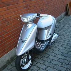 Yamaha jog solgt for 8000,-