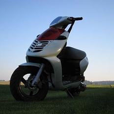 Aprilia Sonic (SOLGT)