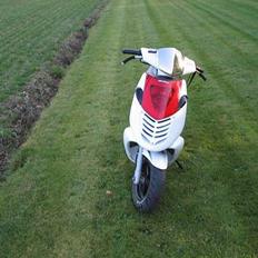 Aprilia Sonic (SOLGT)