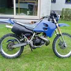 Suzuki Rmx *STV~2821*