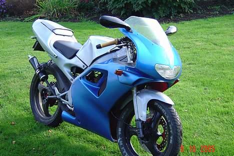 Aprilia RS 50 - Solgt! billede 1