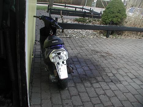 Yamaha jog as solgt - min nye bagskærm billede 8