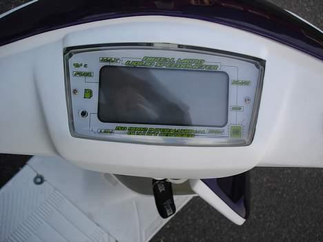 Yamaha Jog 100cc // VÆK - digi speedo billede 7