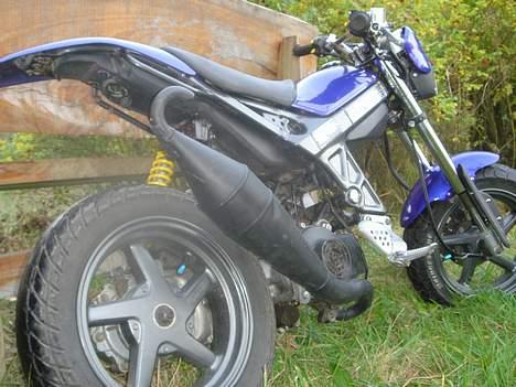 Suzuki Street Pussy SOLGT - den ligner jo næsten en model fra den her vinkel :) billede 3