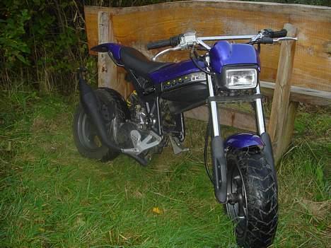 Suzuki Street Pussy SOLGT billede 4