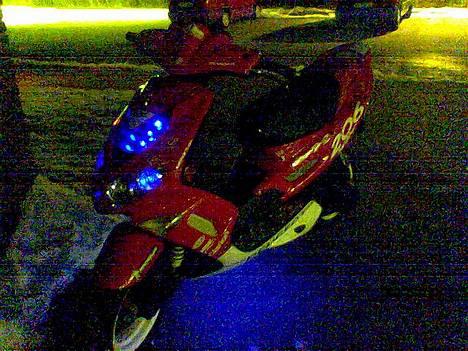 Peugeot speedfight 2 206 - den er sku da for sej....! billede 1