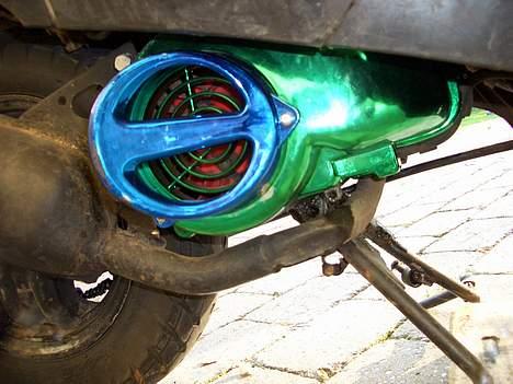 Yamaha Axis - Team spy billede 4