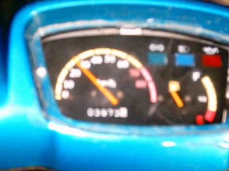 Kreidler Easy rider SOLGT - som i kan se har speedo metert sat sig, men der kommer nyt i billede 3