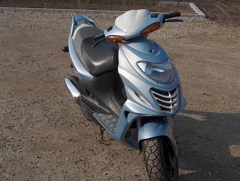 Suzuki Katana LC Iceblue (SOLGT) billede 1