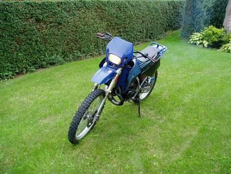 Suzuki Rmx *STV~2821* billede 2