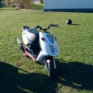 Aprilia sonic 