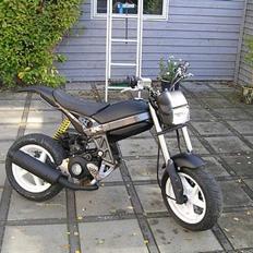 Suzuki Street Magic (SOLGT)