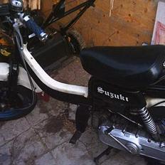 Suzuki fz50