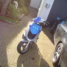 Aprilia Sonic " MHR Projekt "solg