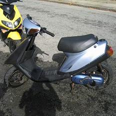 Yamaha jog as SOLGT D 4/12 2005