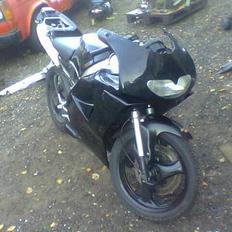Aprilia RS 50 under opbygning