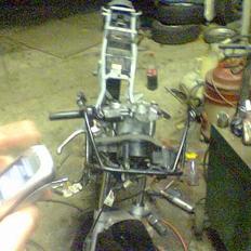 Aprilia RS 50 under opbygning