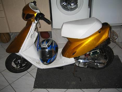 Yamaha jog as SOLGT D 4/12 2005 billede 5