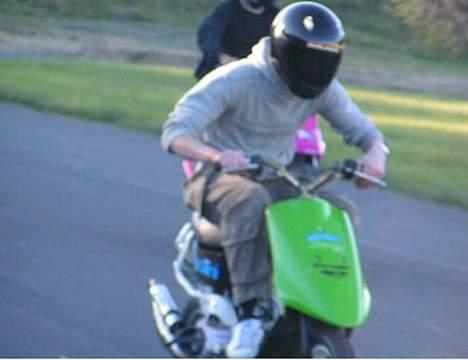 Yamaha Evo 70ccm jog (solgt) billede 3