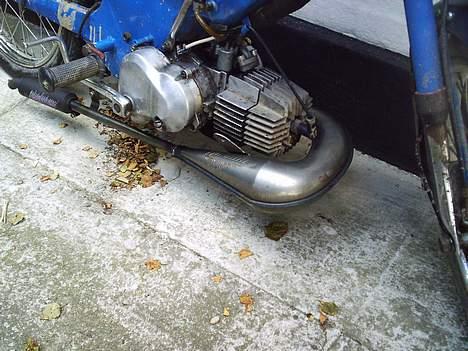 Piaggio Zip [Solgt] - røret på maxien billede 11