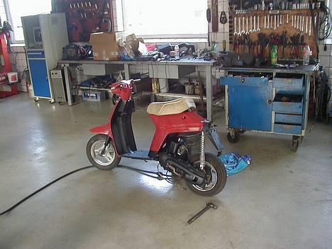 {{currentPhoto.altText}} billede {{currentPhoto.number}}