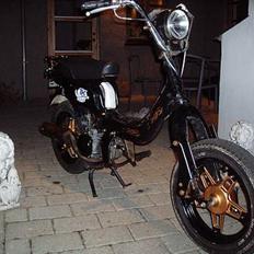 Suzuki FZ 50