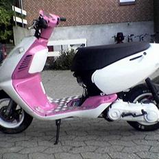 Aprilia Sonic "The piimp Sonic"